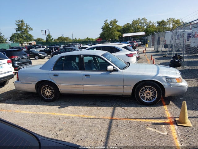 2001 Mercury Grand Marquis Gs მანქანა იყიდება აუქციონზე, vin: 2MEFM74WX1X641969, აუქციონის ნომერი: 45956115