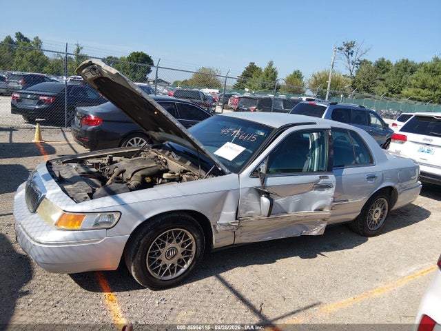 2001 Mercury Grand Marquis Gs მანქანა იყიდება აუქციონზე, vin: 2MEFM74WX1X641969, აუქციონის ნომერი: 45956115