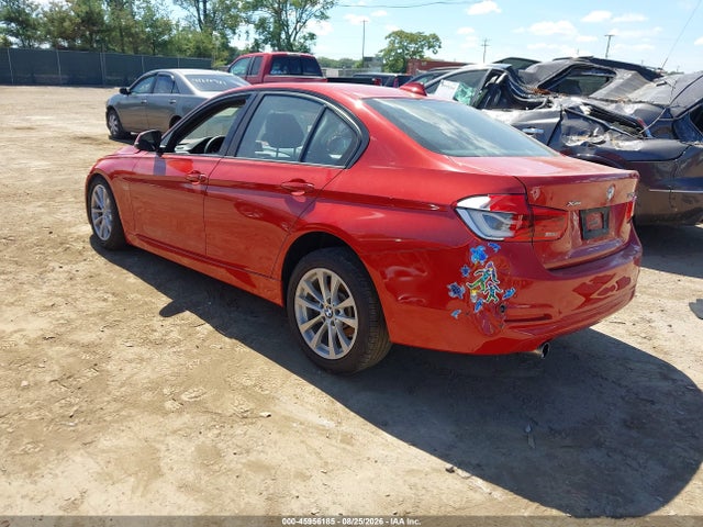 45956185 :رقم المزاد ، WBA8E5G34HNU44981 vin ، 2017 Bmw 320i Xdrive مزاد بيع