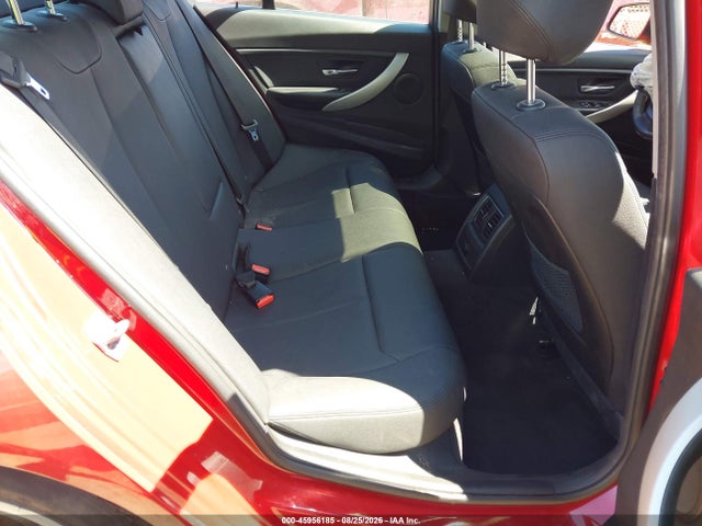 45956185 :رقم المزاد ، WBA8E5G34HNU44981 vin ، 2017 Bmw 320i Xdrive مزاد بيع
