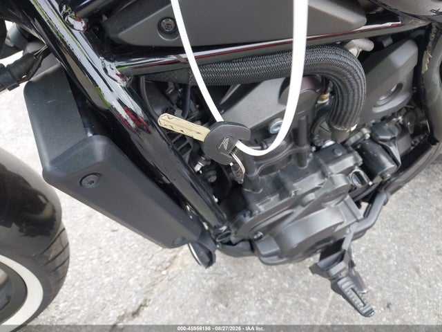45956198 :رقم المزاد ، JH2SC831XMK000236 vin ، 2021 Honda Cmx1100 D مزاد بيع