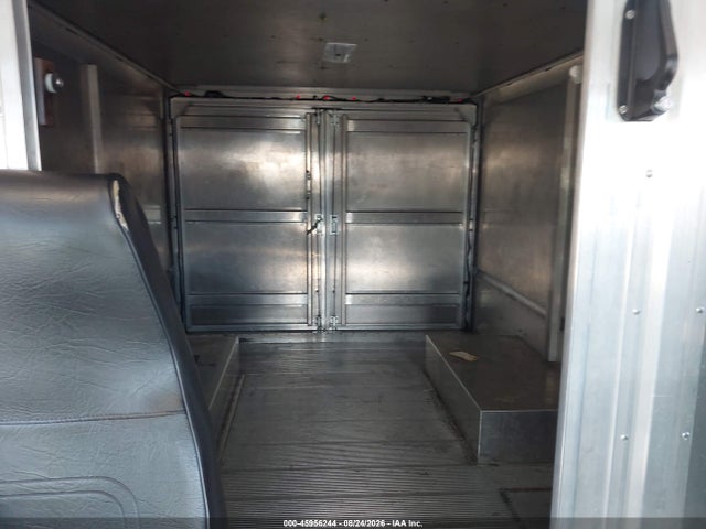 1FC3E3K67KDC00385 Ford E-350 Stripped