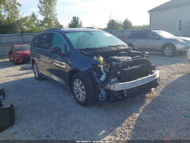 Aukcja sprzedaży 2017 Chrysler Pacifica Touring-l, vin: 2C4RC1BGXHR734368, numer aukcji: 45956279