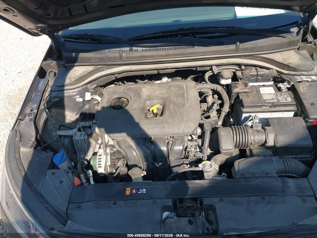 Продажа на аукционе авто 2020 Hyundai Elantra Se, vin: 5NPD74LF5LH603179, номер лота: 45956290
