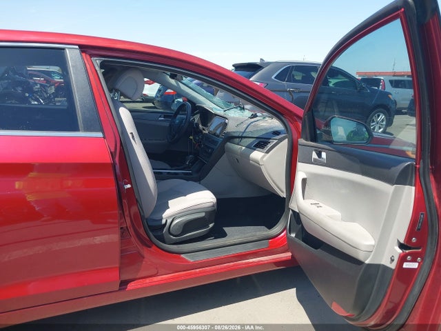 Hyundai SONATA SE 2015 5NPE24AF1FH060133 Image 5
