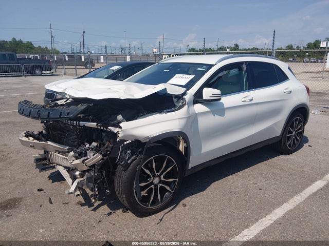 Mercedes-Benz GLA 250 2017 WDCTG4EB7HJ339929 Image 2