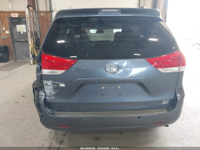 2013 Toyota Sienna Xle 7 Passenger მანქანა იყიდება აუქციონზე, vin: 5TDDK3DC0DS056248, აუქციონის ნომერი: 45956399