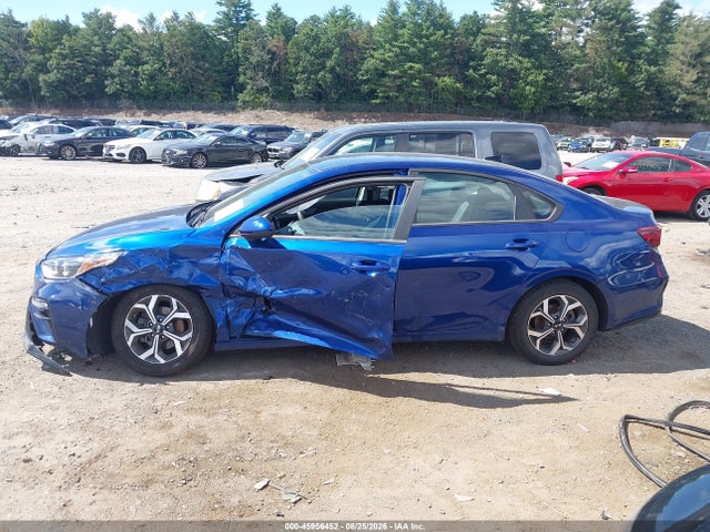 Продажа на аукционе авто 2021 Kia Forte Lxs, vin: 3KPF24AD8ME289963, номер лота: 45956452
