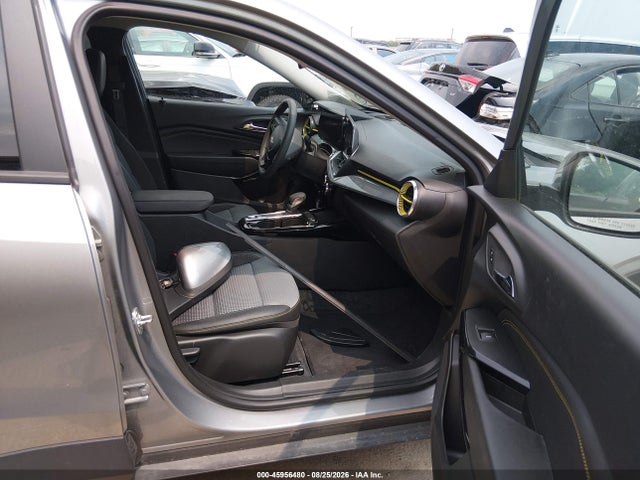 KL77LHEP2SC196581 Chevrolet Trax Fwd Lt