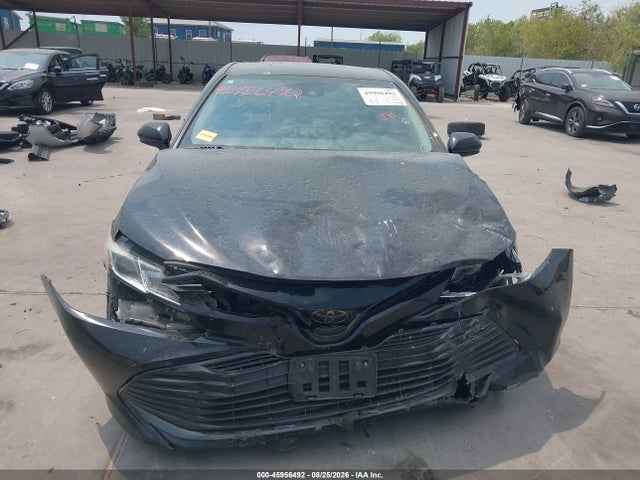 Продажа на аукционе авто 2020 Toyota Camry Le, vin: 4T1C11AKXLU918573, номер лота: 45956492