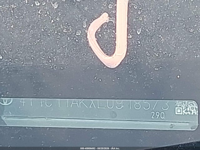 Продажа на аукционе авто 2020 Toyota Camry Le, vin: 4T1C11AKXLU918573, номер лота: 45956492