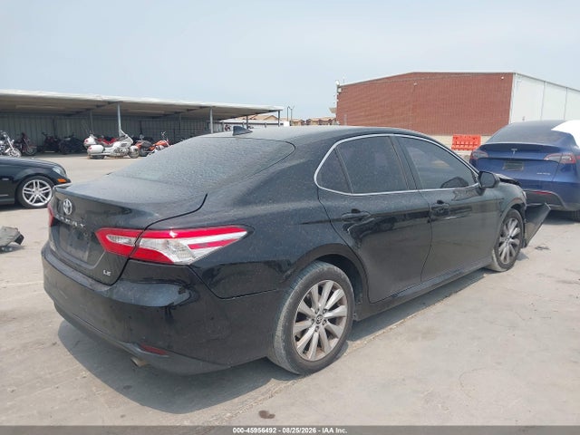 Продажа на аукционе авто 2020 Toyota Camry Le, vin: 4T1C11AKXLU918573, номер лота: 45956492