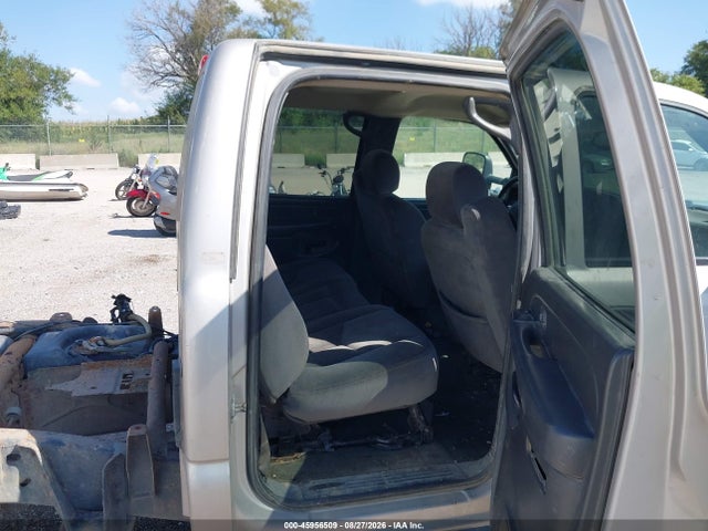 45956509 :رقم المزاد ، 1GTHK23225F942447 vin ، 2005 Gmc Sierra 2500hd Sle مزاد بيع