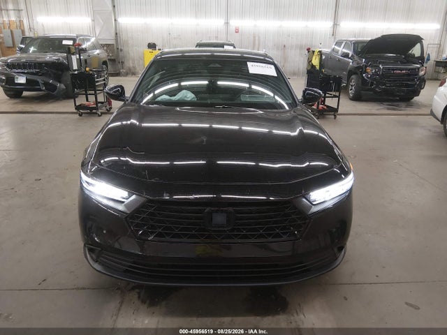 45956519 :رقم المزاد ، 1HGCY2F57RA033302 vin ، 2024 Honda Accord Hybrid Sport مزاد بيع