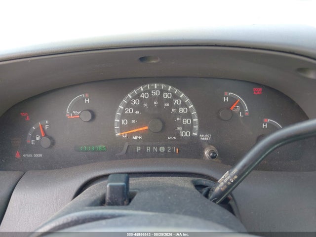 Продаж на аукціоні авто 2000 Ford F-150 Work Series/xl/xlt, vin: 1FTPF17L2YNA89216, номер лоту: 45956543