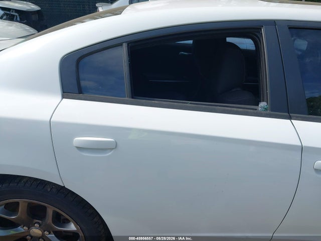 Продажа на аукционе авто 2015 Dodge Charger Sxt, vin: 2C3CDXHG4FH866787, номер лота: 45956557