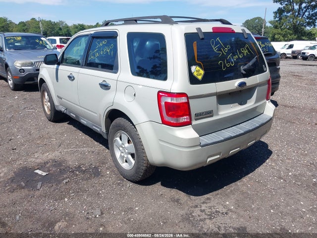 45956562 :رقم المزاد ، 1FMCU02Z68KC67023 vin ، 2008 Ford Escape Xls/xls Manual مزاد بيع