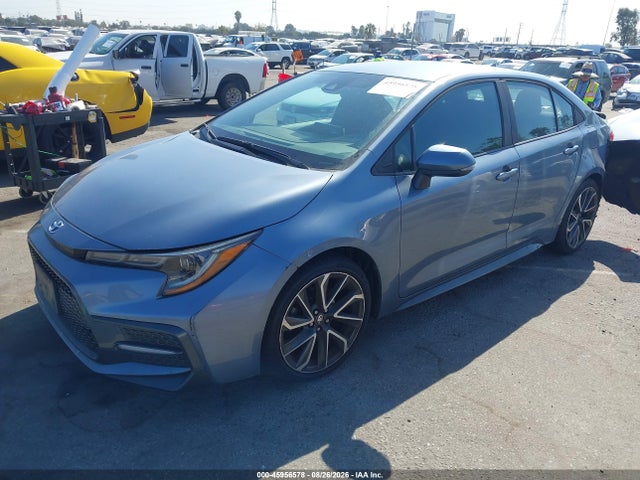 Toyota COROLLA SE 2020 5YFS4RCE3LP031519 Image 2