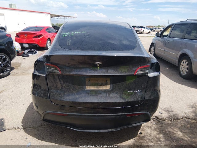 Продаж на аукціоні авто 2024 Tesla Model Y Long Range Dual Motor All-wheel Drive, vin: 7SAYGDEE8RF994344, номер лоту: 45956604