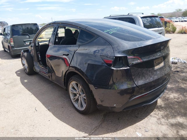 Продаж на аукціоні авто 2024 Tesla Model Y Long Range Dual Motor All-wheel Drive, vin: 7SAYGDEE8RF994344, номер лоту: 45956604
