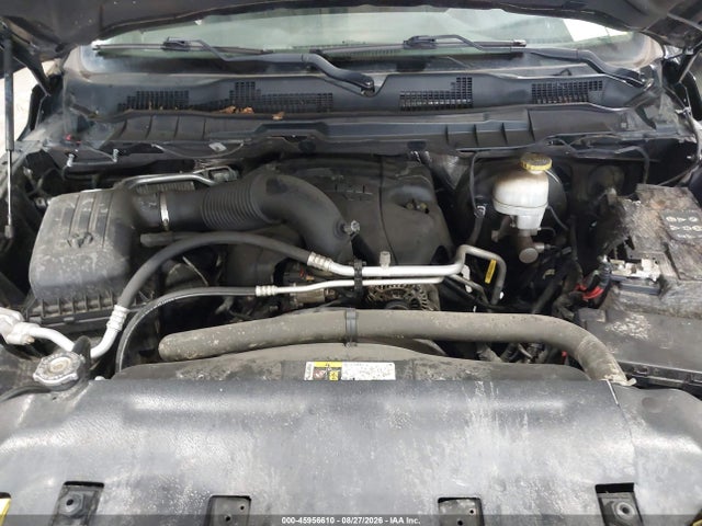 45956610 :رقم المزاد ، 3C6RR7KT1JG123310 vin ، 2018 Ram 1500 Express  4x4 5'7 Box مزاد بيع