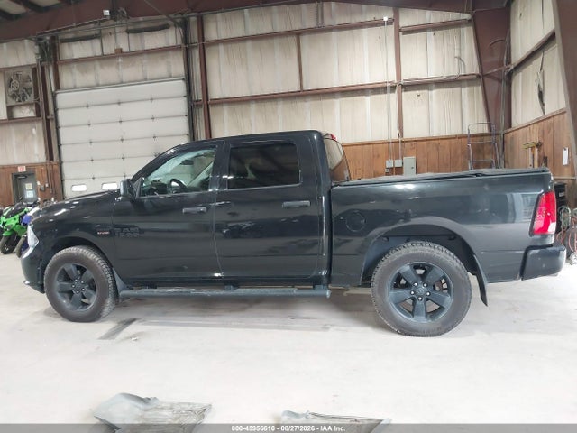 45956610 :رقم المزاد ، 3C6RR7KT1JG123310 vin ، 2018 Ram 1500 Express  4x4 5'7 Box مزاد بيع