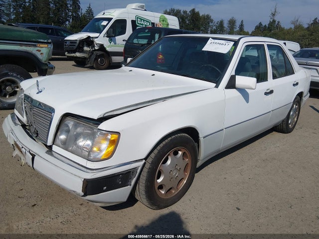 45956617 :رقم المزاد ، WDBEA32E6SC199701 vin ، 1995 Mercedes-benz E 320 Base/320 Special مزاد بيع
