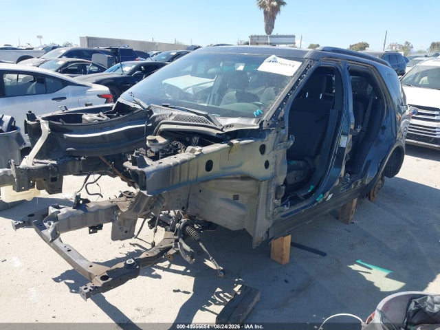 Ford EXPLORER XLT 2016 1FM5K8D89GGC26825 Image 2