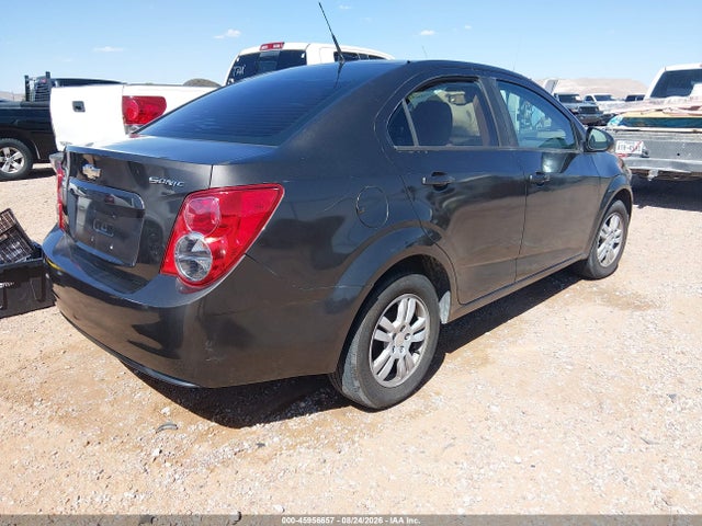 Chevrolet Sonic Ls Manual 2014 1G1JB5SH1E4159231 Image 4