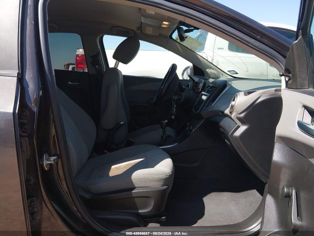Chevrolet Sonic Ls Manual 2014 1G1JB5SH1E4159231 Image 5
