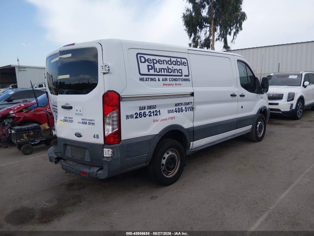2015 Ford Transit-250 მანქანა იყიდება აუქციონზე, vin: 1FTNR1YM7FKA44034, აუქციონის ნომერი: 45956658
