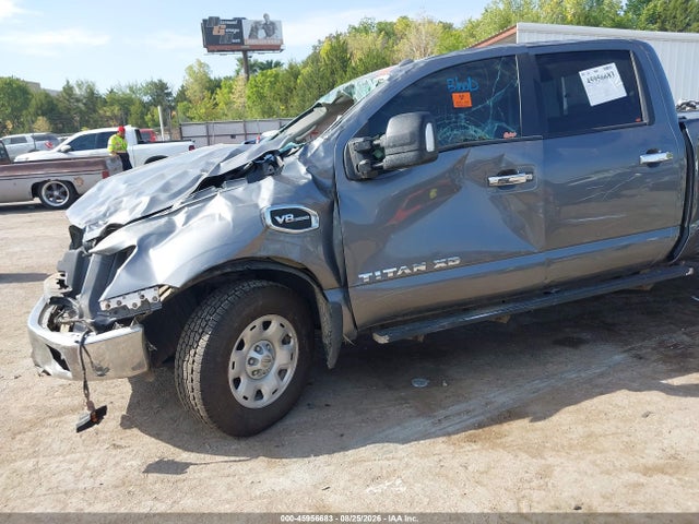 45956683 :رقم المزاد ، 1N6AA1F37JN501588 vin ، 2018 Nissan Titan Xd Sv Gas مزاد بيع