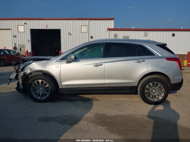 45956694 :رقم المزاد ، 1GYKNDRS3HZ290385 vin ، 2017 Cadillac Xt5 Luxury مزاد بيع