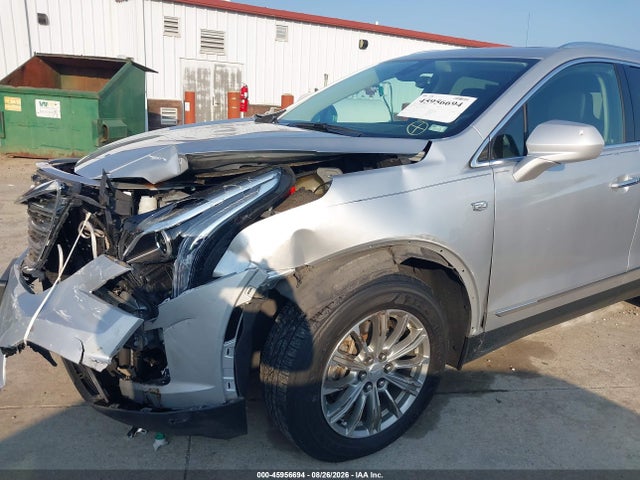 45956694 :رقم المزاد ، 1GYKNDRS3HZ290385 vin ، 2017 Cadillac Xt5 Luxury مزاد بيع
