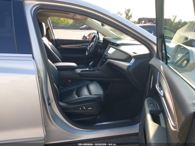45956694 :رقم المزاد ، 1GYKNDRS3HZ290385 vin ، 2017 Cadillac Xt5 Luxury مزاد بيع