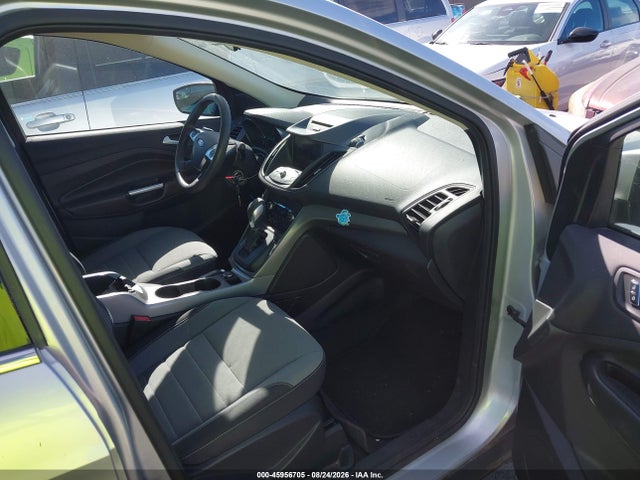 1FMCU0G92FUC43764 Ford ESCAPE SE
