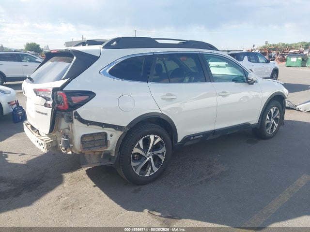 4S4BTANC8M3213030 Subaru Outback Limited