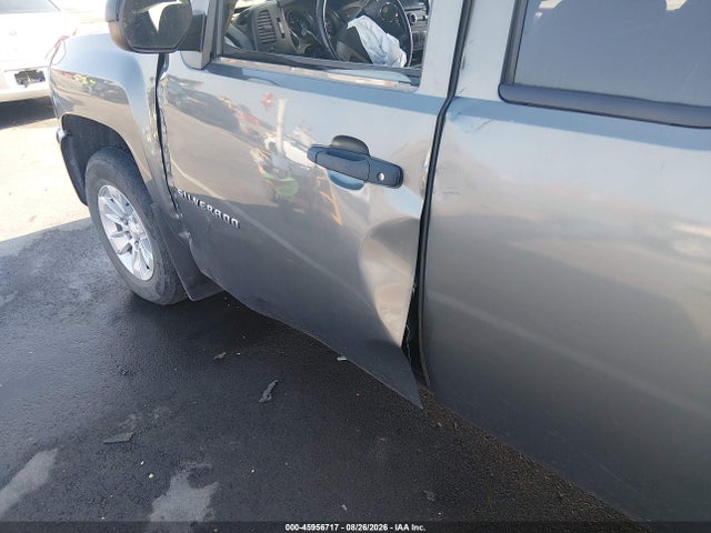 45956717 :رقم المزاد ، 1GCRKSE37BZ329552 vin ، 2011 Chevrolet Silverado 1500 Lt مزاد بيع