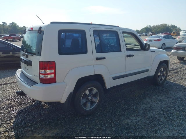 45956723 :رقم المزاد ، 1J8GN28K38W239951 vin ، 2008 Jeep Liberty Sport مزاد بيع