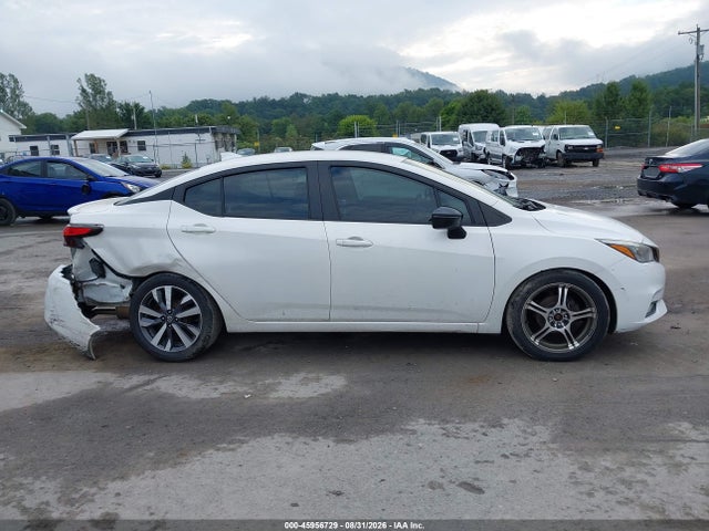 2020 Nissan Versa Sr Xtronic Cvt მანქანა იყიდება აუქციონზე, vin: 3N1CN8FV1LL828004, აუქციონის ნომერი: 45956729