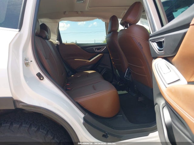 Subaru Forester Touring 2019 JF2SKAWC5KH557602 Image 8