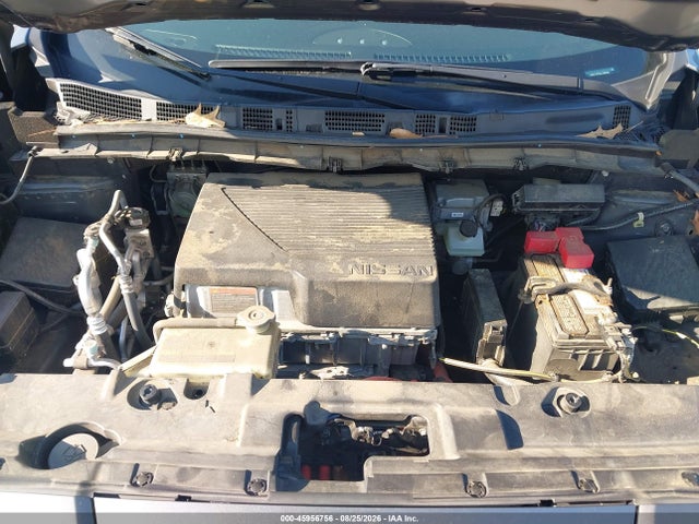 Nissan LEAF SV 2018 1N4AZ1CP0JC306565 Image 10