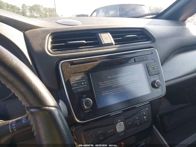 Nissan LEAF SV 2018 1N4AZ1CP0JC306565 Image 14