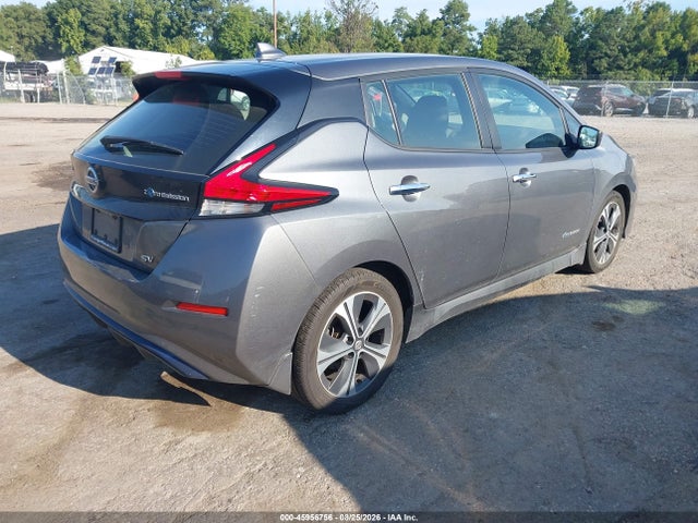Nissan LEAF SV 2018 1N4AZ1CP0JC306565 Image 4