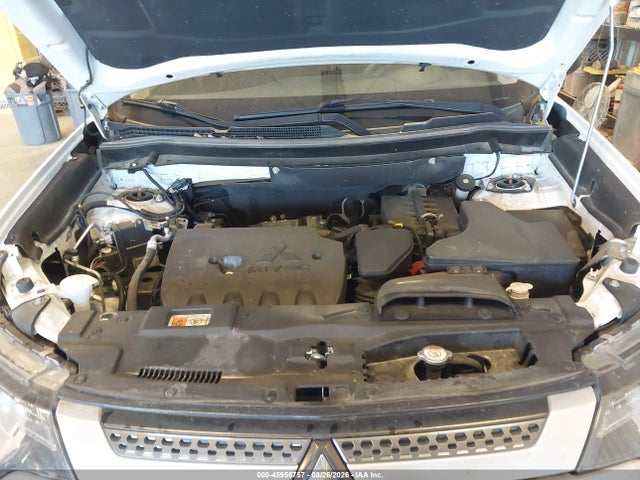 45956757 :رقم المزاد ، JA4AD2A37KZ008215 vin ، 2019 Mitsubishi Outlander Es مزاد بيع
