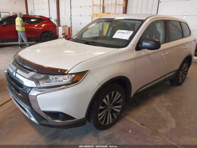 45956757 :رقم المزاد ، JA4AD2A37KZ008215 vin ، 2019 Mitsubishi Outlander Es مزاد بيع