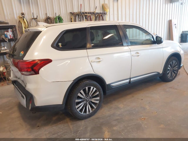 45956757 :رقم المزاد ، JA4AD2A37KZ008215 vin ، 2019 Mitsubishi Outlander Es مزاد بيع