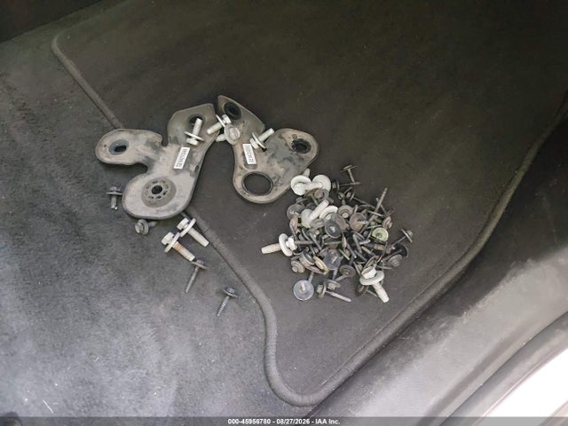 Chevrolet Traverse Ls 2019 1GNERFKW5KJ139593 Image 12