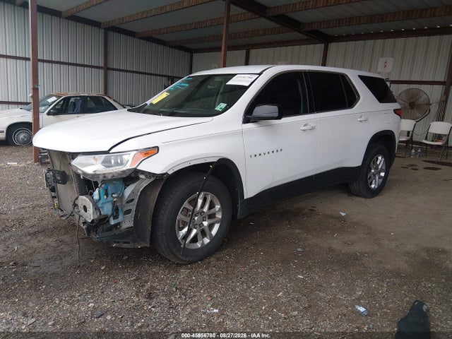 Chevrolet Traverse Ls 2019 1GNERFKW5KJ139593 Image 2
