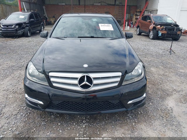 Продаж на аукціоні авто 2013 Mercedes-benz C 300 Sport 4matic, vin: WDDGF8AB4DA824004, номер лоту: 45956805